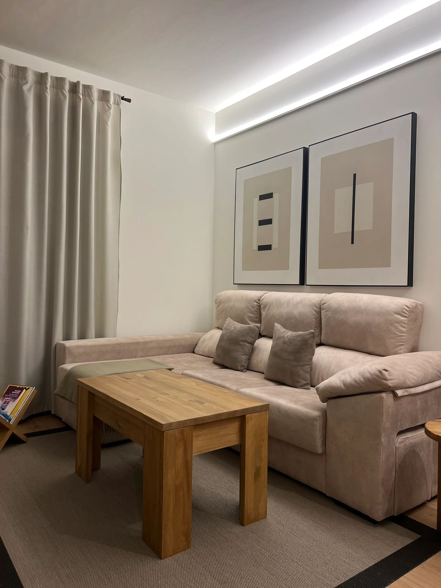 Mesa Elevable (opción vinoteca) - Imagen 4
